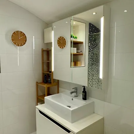 Duplex Design Flat 3 Baeder Garten 160 M2 Praha